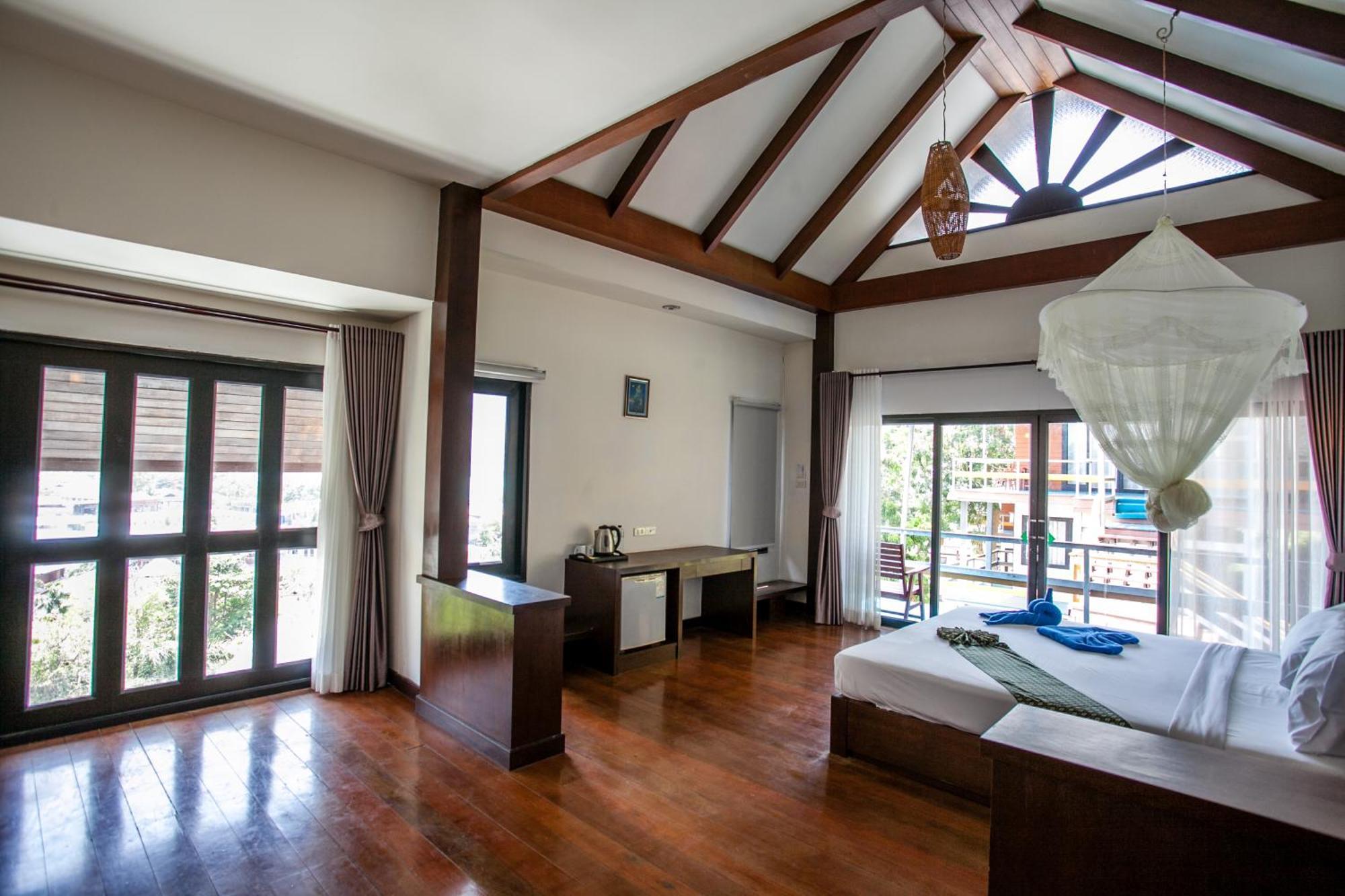 Phitharom Pp Resort Phi Phi Islands Exterior photo
