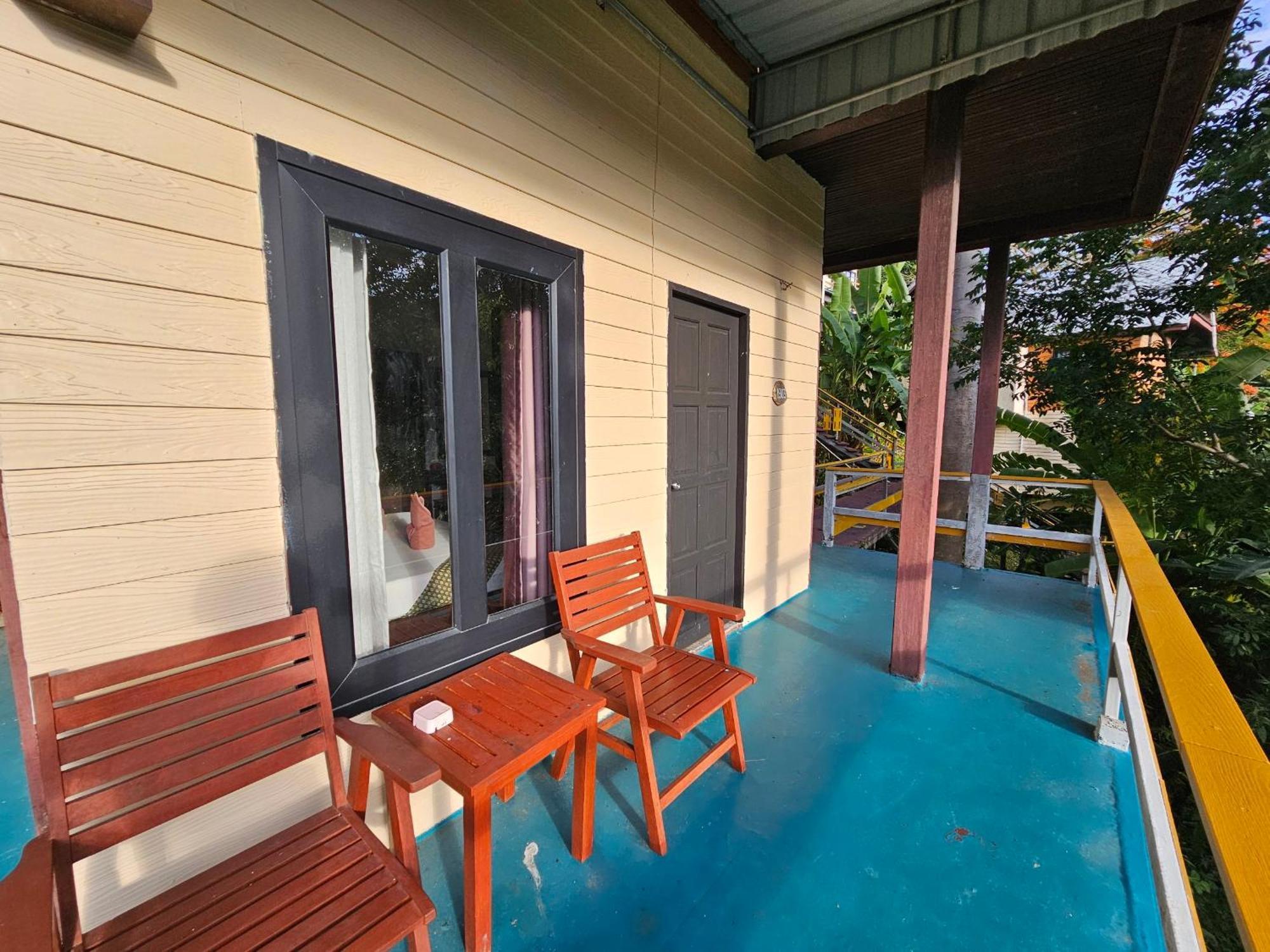Phitharom Pp Resort Phi Phi Islands Exterior photo